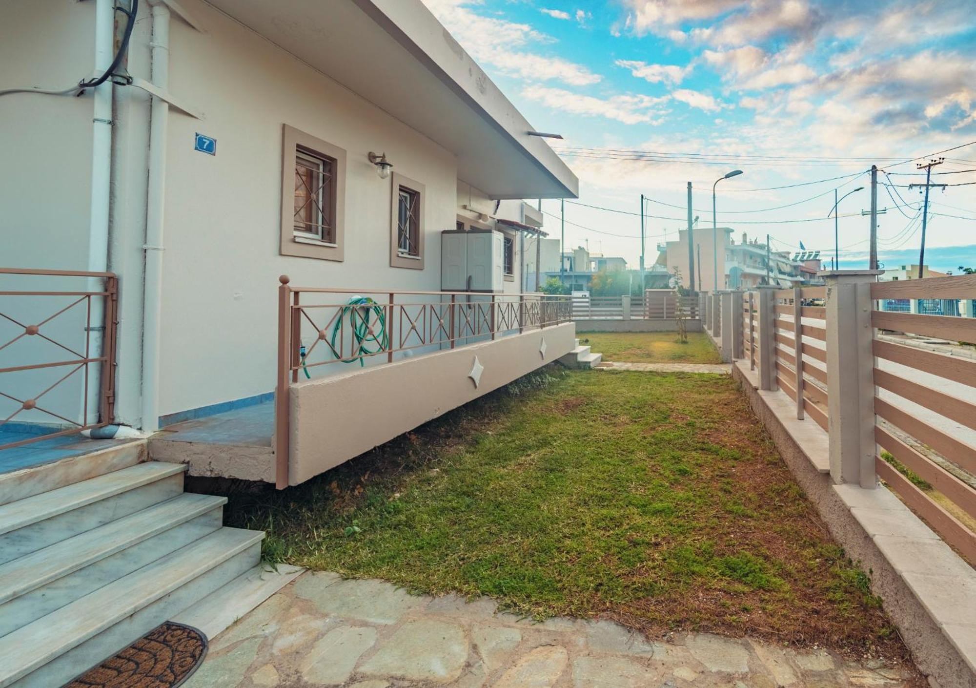 Crystal Cherry Apartment Preveza Eksteriør billede
